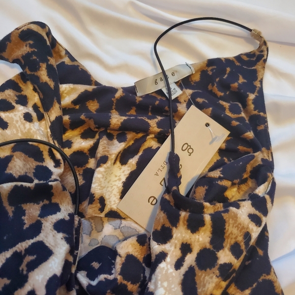 Nwt leopard bodysuit xs - Picture 2 of 3